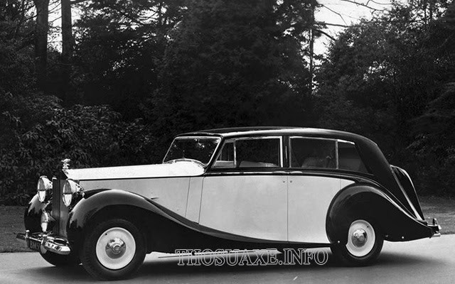 Bí ẩn đằng sau thương hiệu Rolls-Royce tồn tại hơn 100 năm