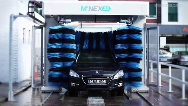 Máy rửa xe tự động có cấu tạo như thế nào?