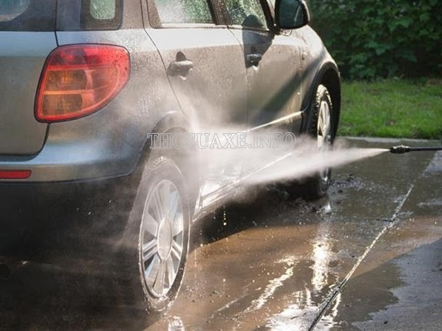 Máy rửa xe chuyên nghiệp có thể ứng dụng vào nhiều lĩnh vực khác ngoài vệ sinh xe cộ