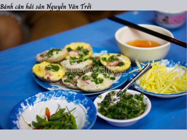 Trải nghiệm hương vị mới mẻ của lò bánh căn hải sản Nguyễn Văn Trỗi